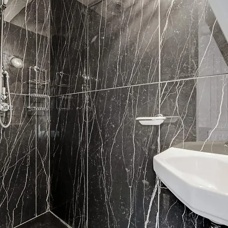 Monge - Pantheon Beautiful Paris